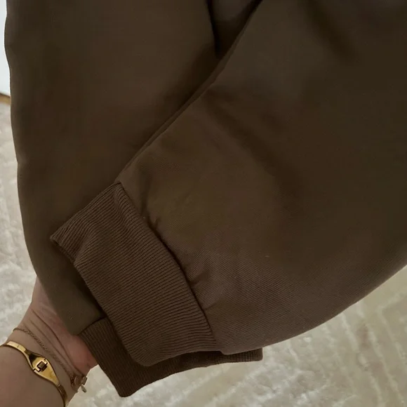 SHEIN Yellowstone Crewneck Sweatshirt - Picture 6 of 9